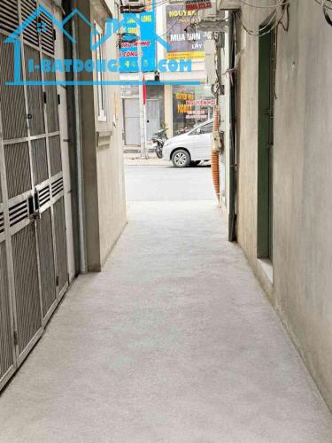 Bán Nhà Phố Xã Đàn, Đống Đa, 2 mặt ngõ, 5m ra phố, 20m2, 5 tầng, sổ vuông, KO QH