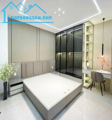 Nhà mới đẹp 4 tầng ở ngay, Hẻm Xe Hơi, Âu Cơ, Tân Hòa, 48m2, hơn 8 tỷ TL