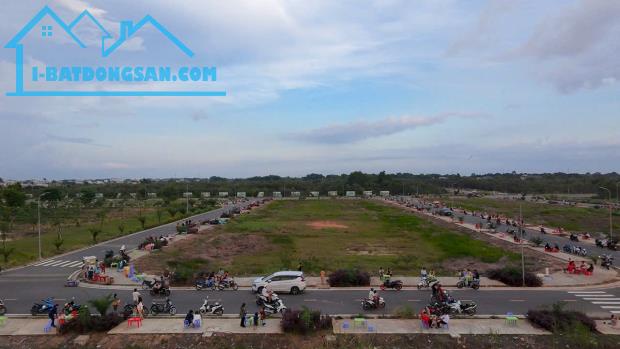 E.CITY TÂN ĐỨC – ĐỪNG CHỈ NHÌN VÀO GIÁ ĐẤT, HÃY NHÌN VÀO TƯƠNG LAI CỦA CẢ MỘT THÀNH PHỐ