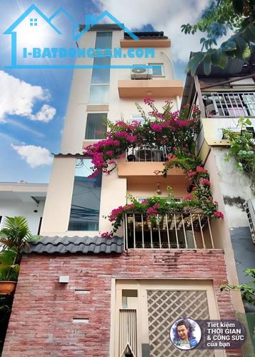 BÁN CĂN HỘ DỊCH VỤ 4 TẦNG QUẬN 4. 40M2. HẺM 2.5M. 5 PHÒNG CHO THUÊ. 20TR/THÁNG