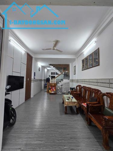 Bán gấp nhà mặt tiền hẻm 10m Trần Văn Ơn 60m 4 tầng mới đẹp, khu VIP Tân Phú, chỉ hơn 10 T