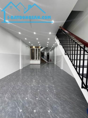🌊 BÁN NHÀ MẶT TIỀN NGUYỄN TẤT THÀNH – VỊ TRÍ VÀNG KINH DOANH, GIÁ CHỈ 8.X TỶ 🏢 📍 NHÀ 2