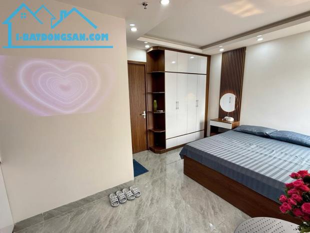 Bán gấp nhà Hoàng Hoa Thám, giá 22.5 tỷ, 64m2x7T, KD, ẢNH THẬT