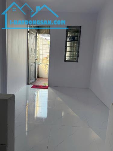 Bán Nhà Lĩnh Nam 20m² X 5 Tầng – 3 Tỷ+ - Full Đồ -Ngõ Nông Rộng
