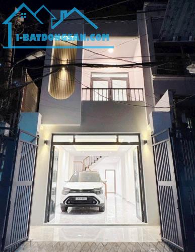 Hẻm xe hơi - xe hơi đậu trong nhà - Nhà mới đẹp 2 Tầng - 3PN "ĐẶC BIỆT" *Có PN dưới Trệt.