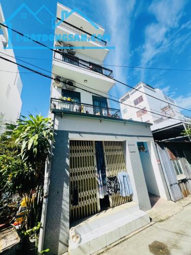 Bán Nhà 4 Tầng 11 phòng - Sẵn Dòng Tiền - 110m2 - Chỉ 11,9 tỷ - Quang Trung, Gò Vấp.