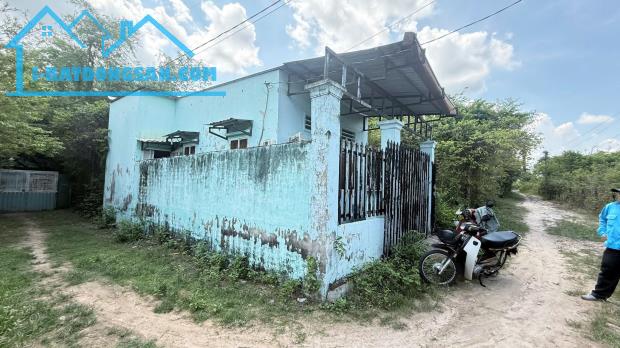 Cực sốc 850 triệu có ngay nhà + đất Sài Gòn sổ hồng sẵn công chứng