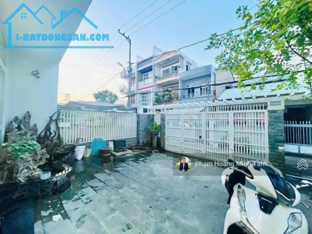 Продаётся дом, 124 м², Vạn Thạnh
