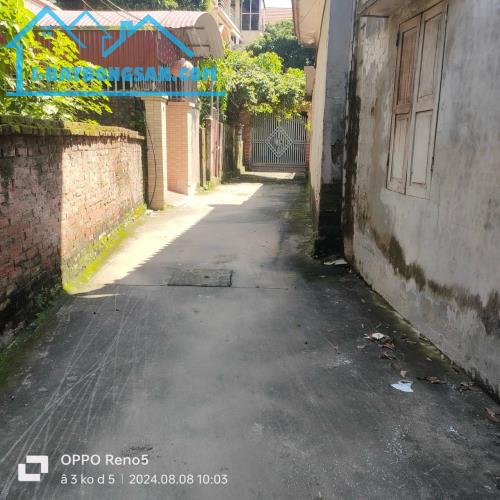 Lô Góc ngay gần vin 3, ngay gần chợ ngọc lịch, khu công nghiệp, giá tốt: 0828218468