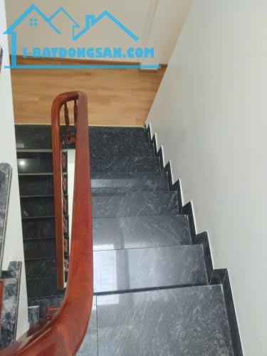 🏡 NHÀ 3 TẦNG ĐỘC LẬP – GẦN BÙI VIỆN – GIÁ 2,45 TỶ