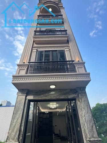 Bán nhà TĐC Cây Đa - 40m² x 6 tầng độc lập, thang máy, nội thất cao cấp.