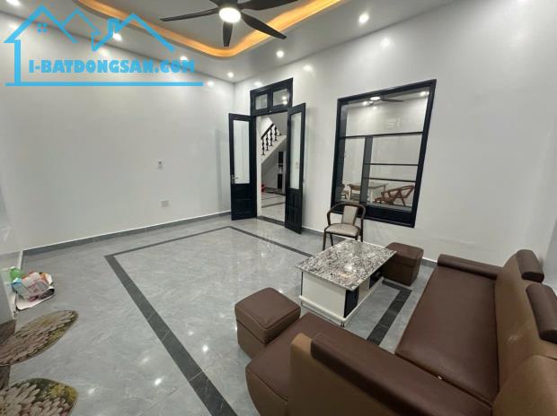 Căn góc hiếm giữa trung tâm Văn Cao – Dòng tiền sẵn 35 triệu/tháng.