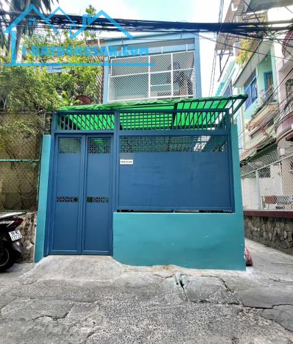 Hàng Hiếm Căn Góc Chỉ 30m Ra Mặt Tiền Đường CMT8 - Q.10 - 60m² x 2 Tầng - 8,8 Tỷ 🍁