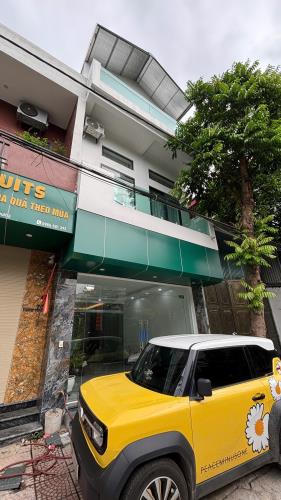 Bán nhà 3 tầng full nội thất phố Hùng Vương, Vĩnh Yên lh_0987673102