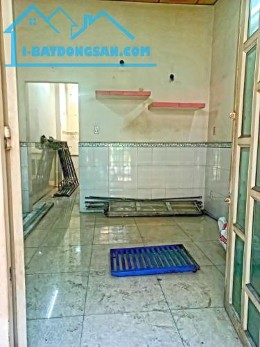 Hàng hiếm - Nhà 1 lầu SHR mặt tiền hẻm 4m Trần Văn Khánh, Quận 7