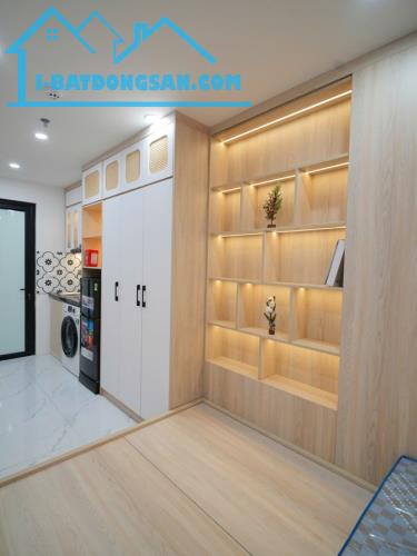 Siêu VIP phố Trần Thái Tông 42m2 5T căn góc cho thuê kinh doanh dòng tiền cực đỉnh