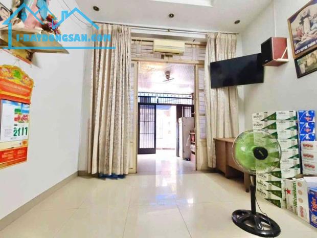 Nhà 4 Tầng, đường Nguyễn Tử Nha, Quận Tân Bình, 3.7x18m, Chỉ 10 Tỷ