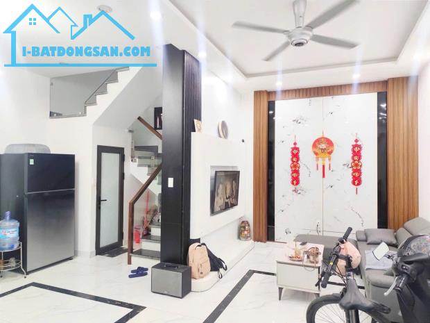 NHÀ 73M 3 TẦNG NGÕ MIẾU HAI XÃ THÔNG RA HỒ SEN - CHỈ 2,98 TỶ