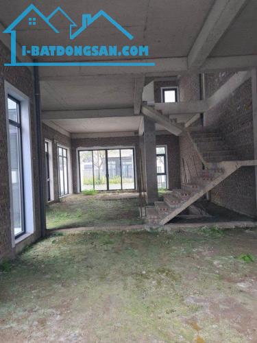 Hiếm biệt thự đẹp 4 tầng An Quý Villa, 198m2, mặt tiền 9m, vị trí đẹp, giá 50 tỷ