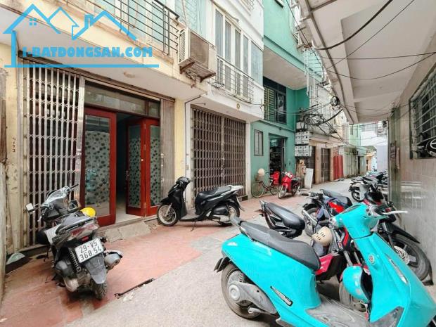 BÁN NHÀ TẠ QUANG BỬU - 30M2, 5 TẦNG 3 NGỦ, 7 TỶ - 50M RA PHỐ, NGÕ RỘNG, SỔ ĐỎ CHÍNH CHỦ