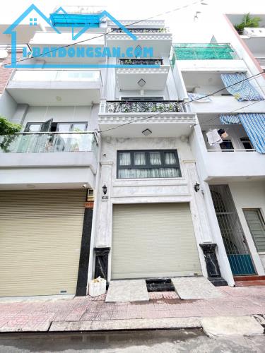 Mặt tiền kinh doanh 284 lý Thường Kiệt quận 10 (DT 4x14m) 3 lầu tiện ở liền