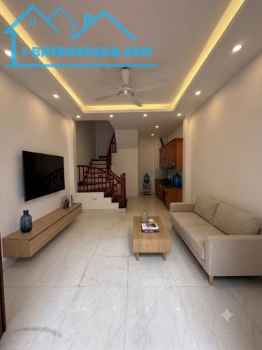 🏡BÁN NHÀ MỚI SÀI ĐỒNG–52M2 4 TẦNG, 4 NGỦ-ĐỦ NỘI THẤT-20m RA ĐƯỜNG Ô TÔ TRÁNH–7.X TỶ🏡