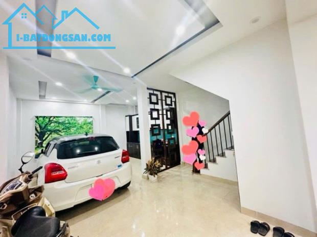 BÁN NHÀ XUÂN LA LÔ GÓC 36M2- 5 TẦNG-MT5M-GARA Ô TÔ-GẦN LOTE MAIL-NHỈNH 11 TỶ