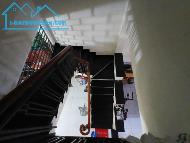 Bán gấp nhà hẻm xe hơi Nguyễn Hữu Tiến, 76m², khu sầm uất, thu nhập 11tr/tháng chỉ 5,X Tỷ