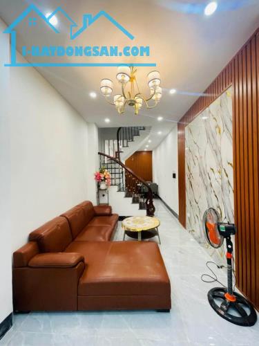 BÁN NHÀ THANH NHÀN, NGÕ NÔNG 60M RA PHỐ - NHÀ MỚI Ở NGAY - 33M2, 4T, 5,65 TỶ - KHÔNG QH