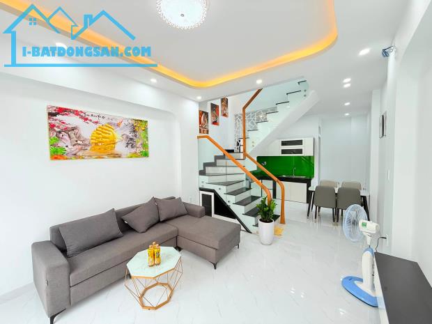 Bán Nhà 1 Trệt 1 Lầu Mới Đẹp 2 Mặt Hẻm Đường Lý Thường Kiệt Trung Tâm Thành Phố Vũng Tàu.
