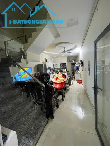 Bán nhà mặt đường An Đà 126m2 x 4 tầng- Vị trí vàng - Kinh doanh đỉnh