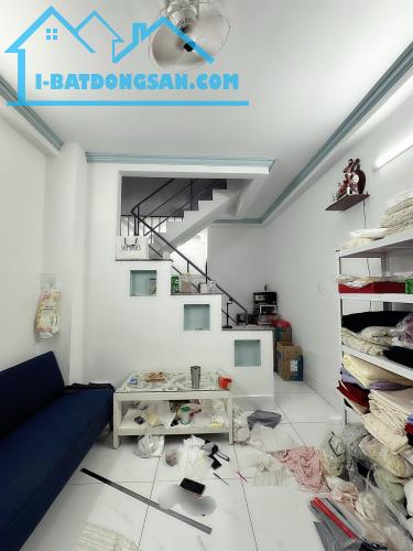 Bán gấp nhà mới hẻm ô tô Cộng Hòa DTSD 60m² cho thuê 9,5 Triệu/Tháng, chỉ 5.x tỷ. Hiếm 🏠