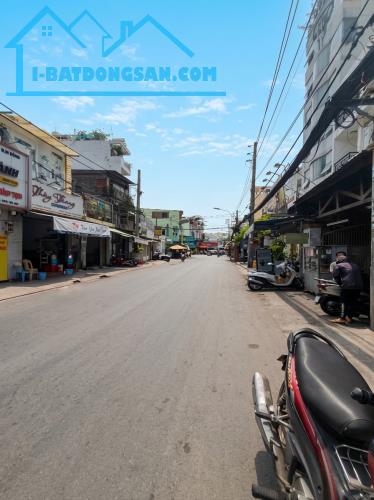[O2606] Mặt Tiền Kinh Doanh Nở Hậu 10m Sát ĐH Văn Lang, 31.x Tỷ