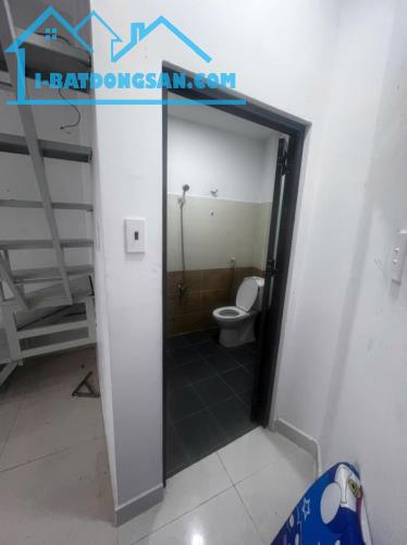 BÁN NHÀ PHÚ NHUẬN HXH 60M2 2 TẦNG NGANG 10M 3 PN ĐẸP SÁT MT DÂN TRÍ HUỲNH VĂN BÁNH 7.9 TỶ.