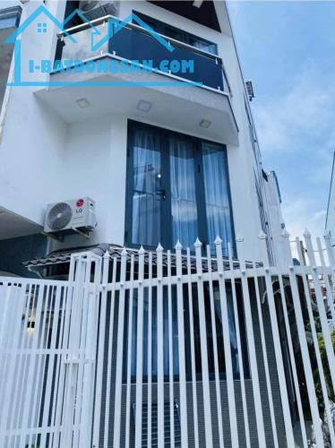 🏠CĂN GÓC –HẺM 4M 4TẦNG–NHÀ ĐẸP FULL NỘI THẤT,GẦN MT ÔNG ÍCH KHIÊM Q11–CHỈ 5.25 TỶ TL
