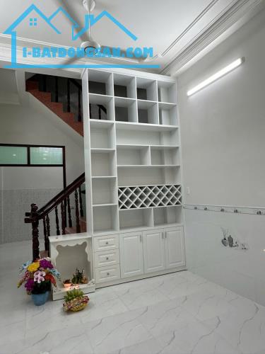CĂN GÓC 3 MẶT TIỀN LÊ QUANG SUNG - GẦN CHỢ BÌNH TÂY - DÒNG TIỀN 28 TRIỆU/THÁNG