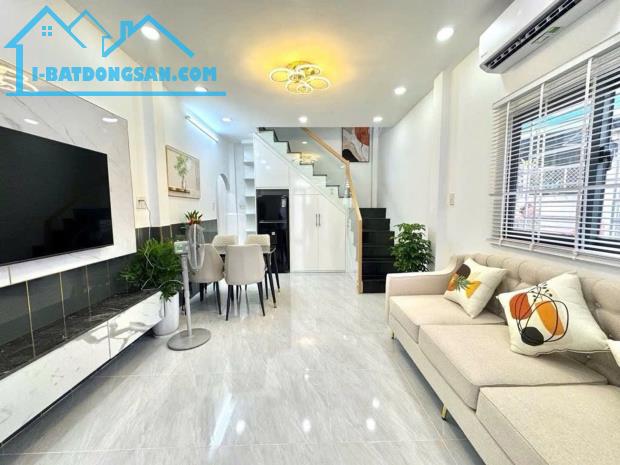 Bình Thạnh, Chợ Cây Quéo, DTSD 47m², căn góc 2 mặt thoáng, Nở hậu , chỉ 4.99 tỷ