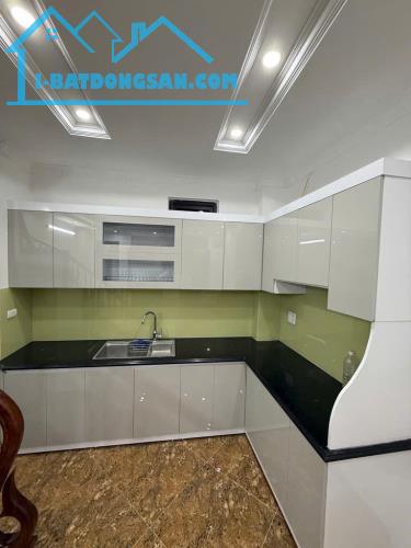 Bán nhà chính chủ ở ngõ 254 Minh Khai, Sổ đỏ chính chủ, giá 4,8 tỷ