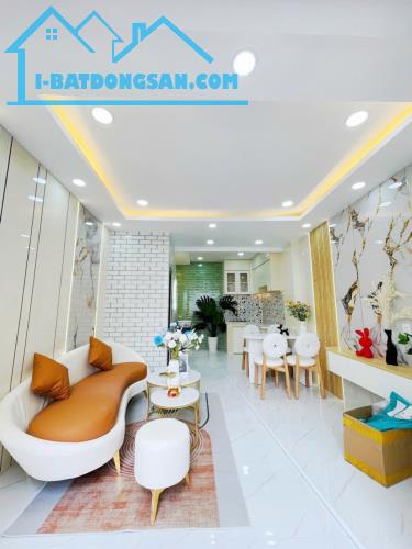 CHỈ 3.38 TỶ - NHÀ ĐẸP Ở NGAY - QUANG TRUNG - GÒ VẤP - GẦN EMART PHAN HUY ÍCH - 2 TẦNG