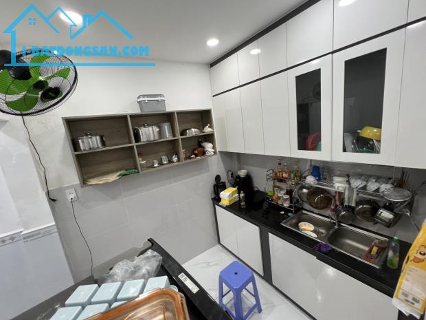Nhà đường số 19 Bình Tân 52m, mới, hẻm ô tô, gần Aeon Tân Phú, đủ tiện ích – chỉ 4.65 tỷ.