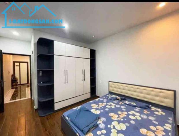 Bán nhà 5 tầng lô 22 Lê Hồng Phong có thang máy, full nội thất, sẵn dòng tiền 50tr/th