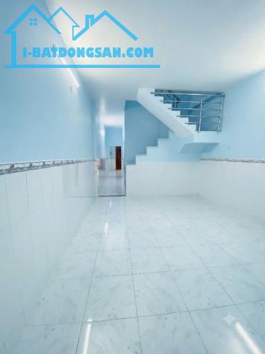 BÁN NHÀ HẺM XE HƠI – CÁCH MẶT TIỀN QL50 CHỈ 20M – DT 98M² – 4PN -NHỈNH 5 TỶ- LH 0784968131