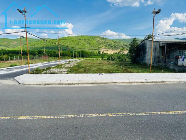BÁN NHANH LÔ ĐẤT NGANG 7M GẦN UBND HÒA TIẾN MỚI – CHỈ 1 TỶ 330 TRIỆU