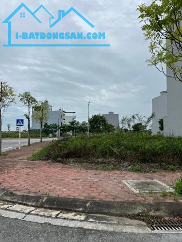 Bán đất lô góc 2 mặt phố KĐT Tân Phú Hưng, ph Tân Hưng, TP HD, 74.6m2, vị trí đẹp, chỉ 3.x