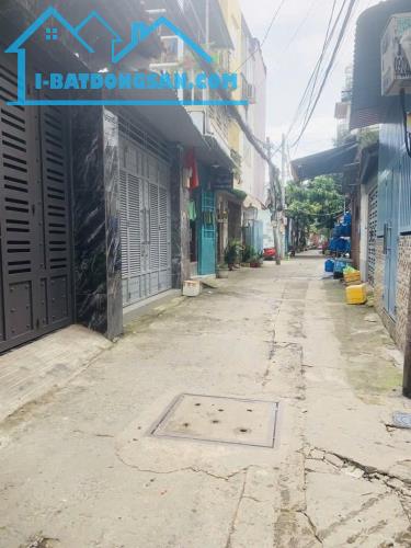 Nhà Bán Quận 7, Đường Chuyên Dùng 9 – Huỳnh Tấn Phát, Nhà Đẹp Đúc Kiên Cố, 4x15m, 3 Tầng,