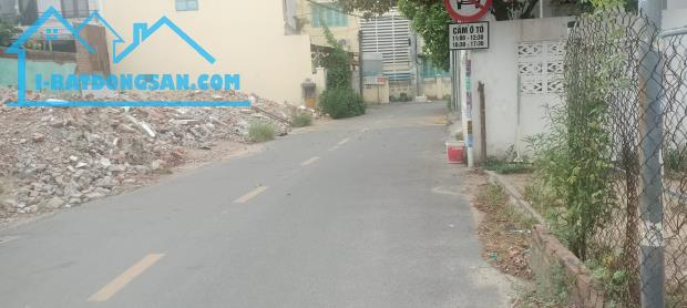 Cần bán lô góc 160m2 .Đường lê quý đôn. trung tâm phố cổ hội an. thành phố đà nẵng Dt 160