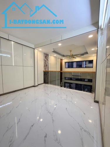💥NHÀ ĐÃ MỚI QUÁ MỚI,CHỈ 6.39 TỶ, 4TẦNG NỞ HẬU 5.4M,GẦN NGÃ 4 TRẦN HƯNG ĐẠO Q5
