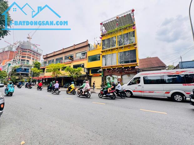 HIẾM- BÁN NHÀ C4 MẶT TIỀN PHẠM NGŨ LÃO, Q.1(P.BÊN THÀNH)- DT 5,3M*13,3M SH VUÔNG ĐẸP-