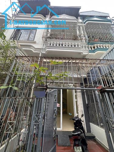 BÁN NHÀ DƯ HÀNG - TÔ HIỆU - HỒ SEN - 4 TẦNG KIÊN CỐ - CHO GĐ NHIỀU THẾ HỆ - CHỈ 3 TỶ
