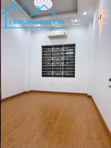 Bán nhanh nhà ngõ Xã Đàn, giá 11.85 tỷ, 42m2x4T, mới đẹp, ảnh thật